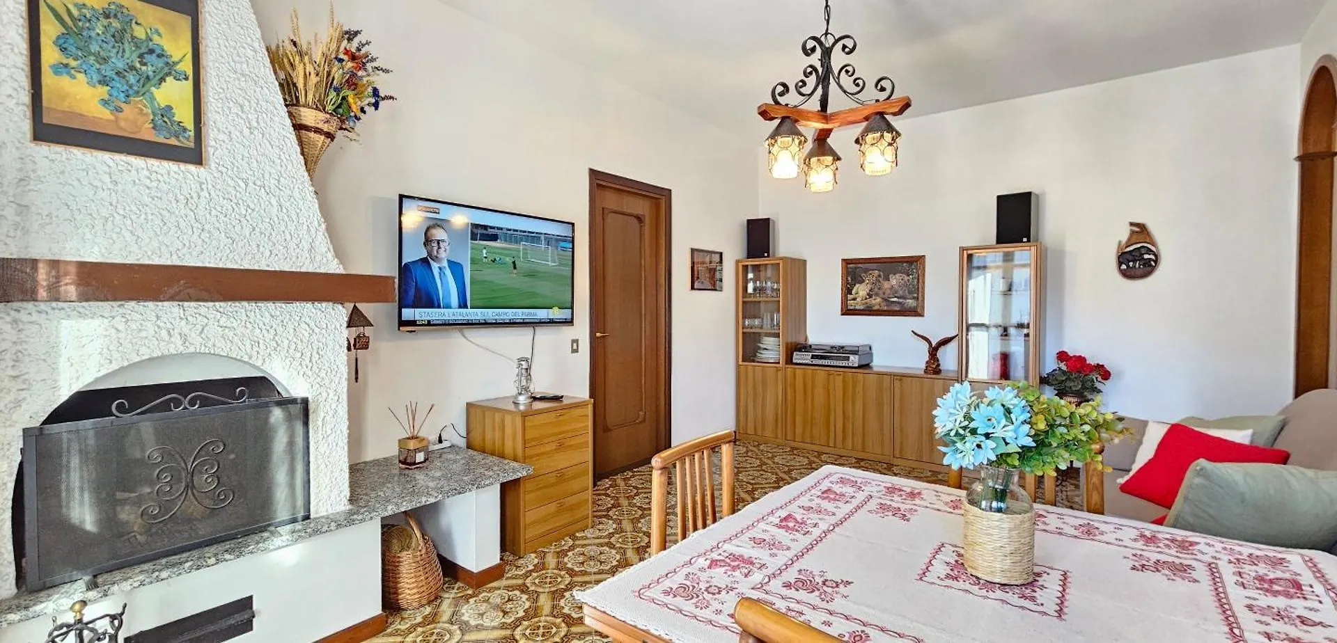 Monolocale Con Bagno Turco E Spazio Esterno Studio Apartment With Turkish Bath And External Space Cremeno Italy